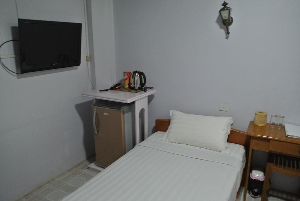 Myit Sone Hotel Mandalay Extérieur photo