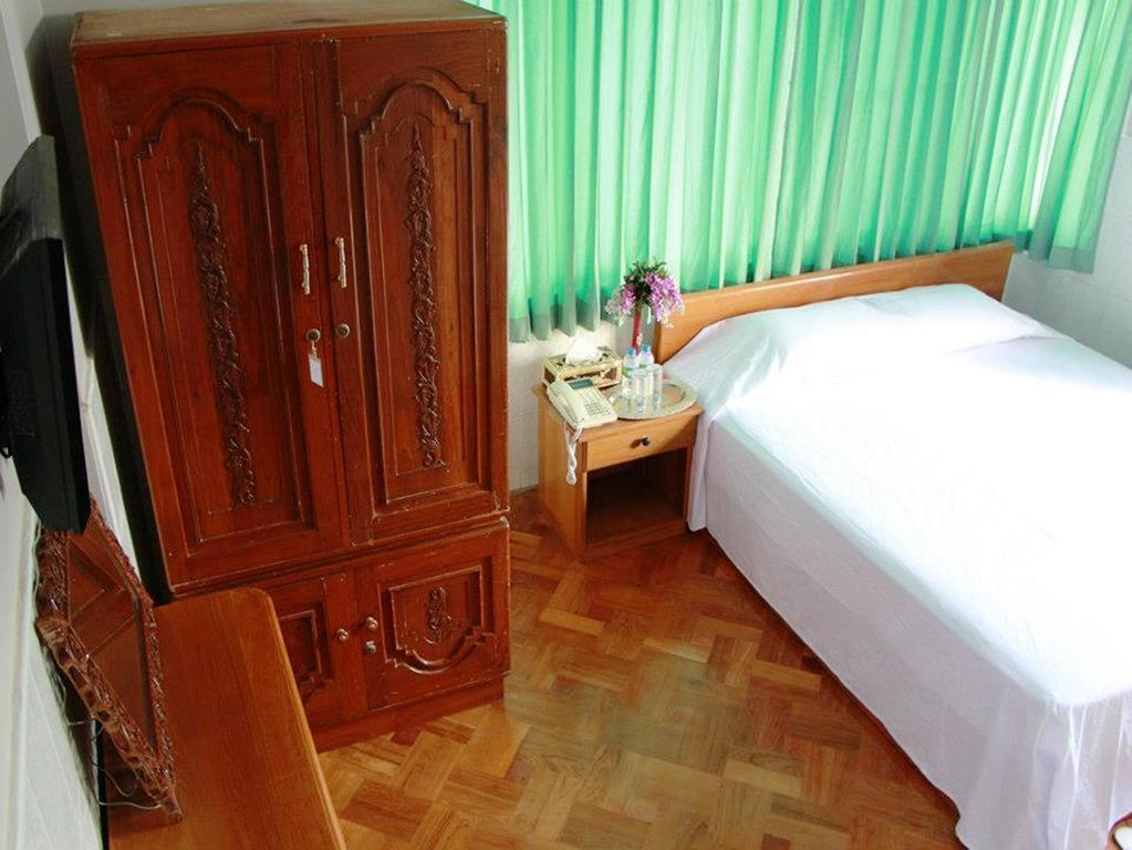 Myit Sone Hotel Mandalay Extérieur photo