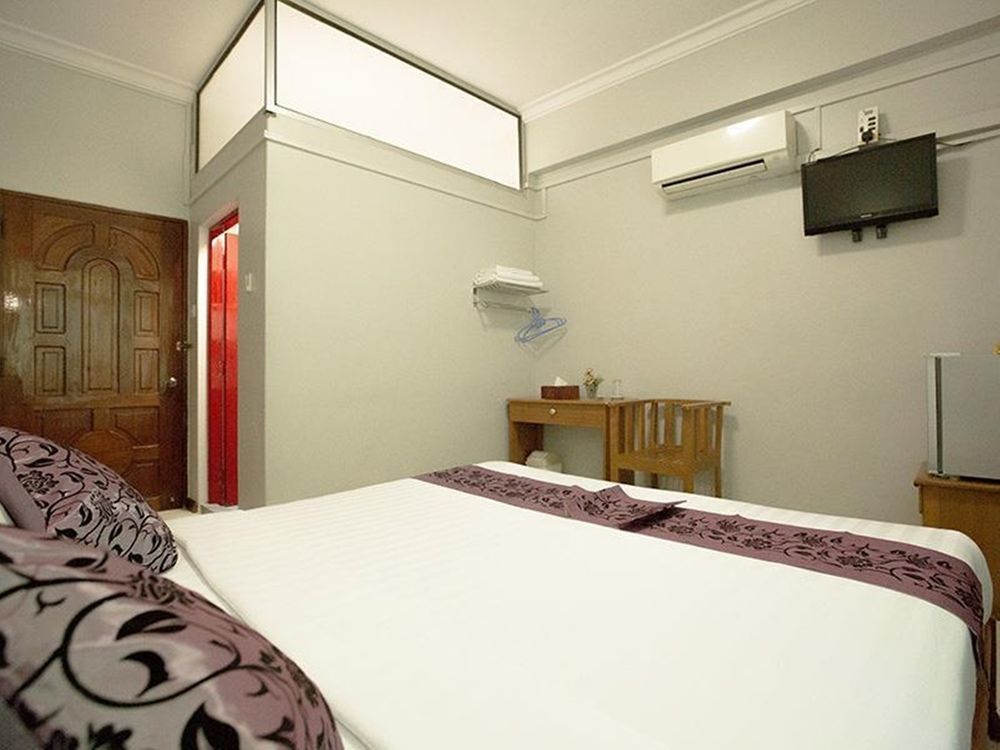 Myit Sone Hotel Mandalay Extérieur photo